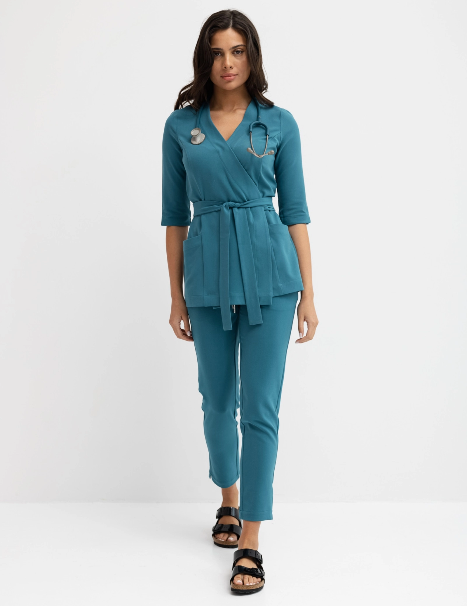 Bluza medyczna wiązana Rosalie - WOODROSE Bluza medyczna wiązana Rosalie - WOODROSE