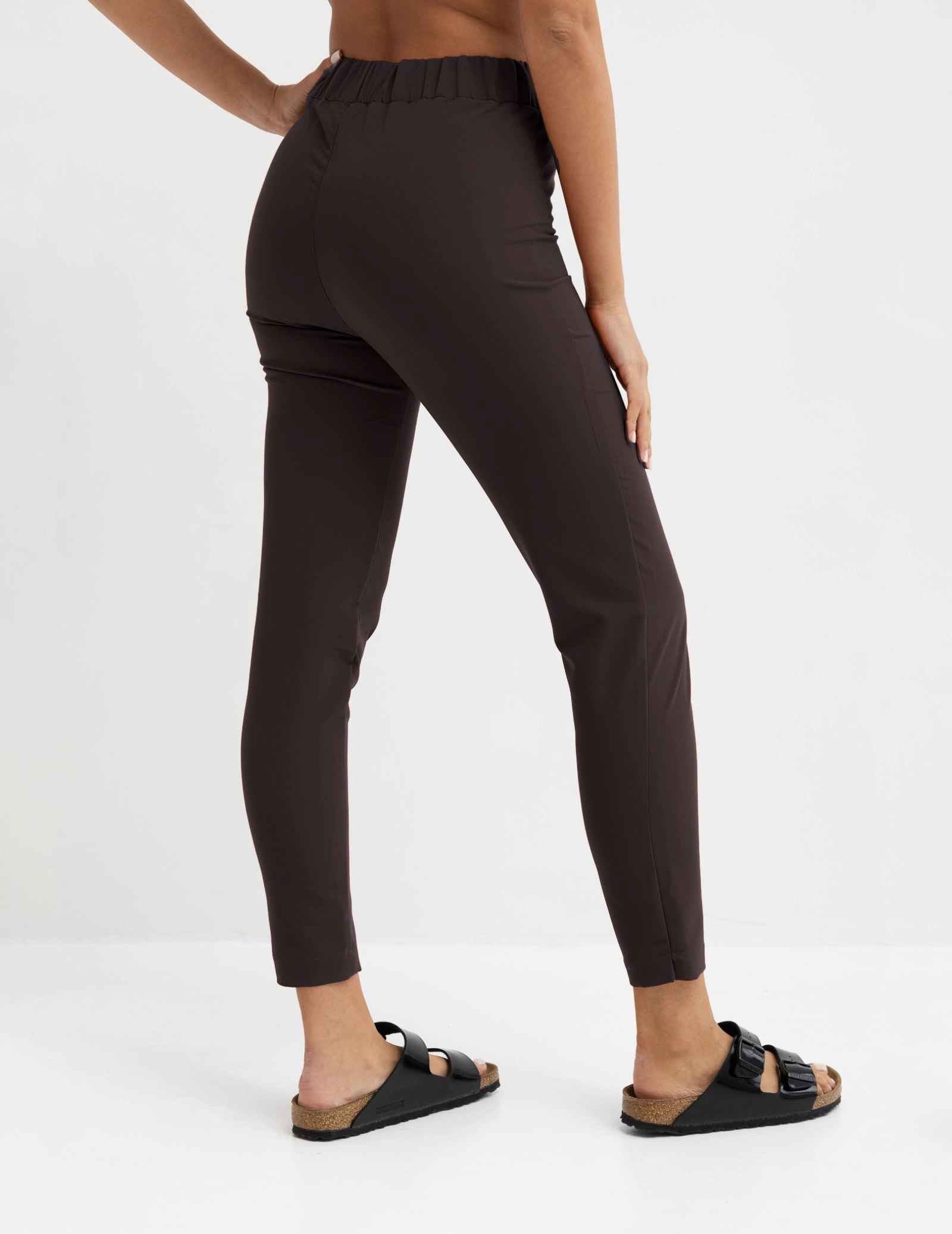 Spodnie Damskie Slim Fit - ESPRESSO