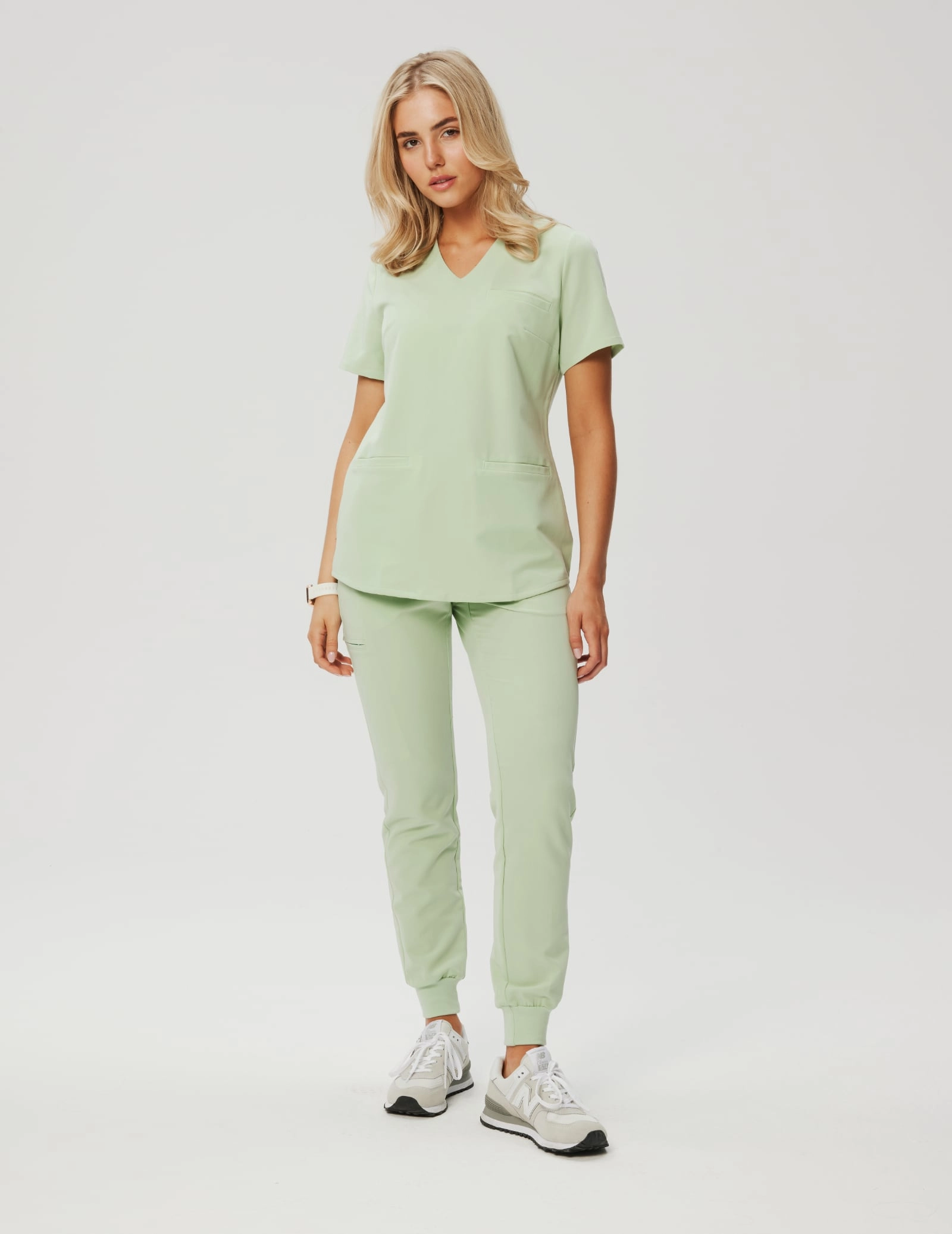 Bluza Medyczna Grace - MATCHA LATTE Bluza Medyczna Grace - MATCHA LATTE