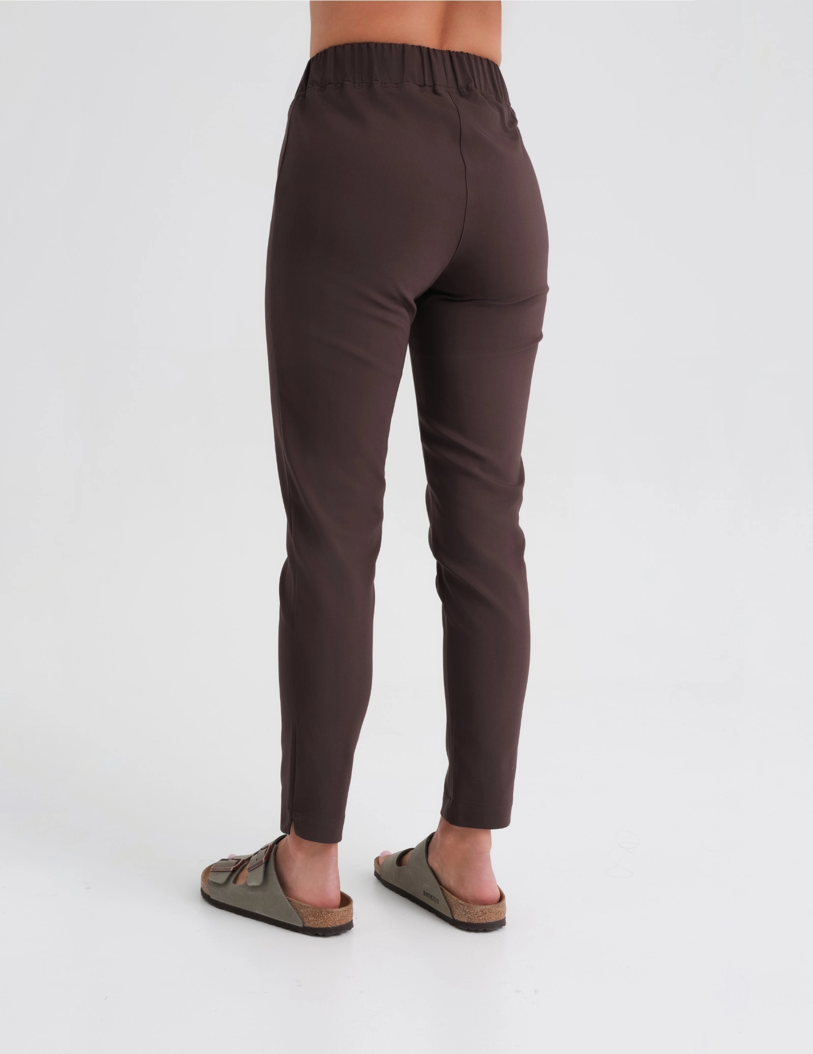 Spodnie Damskie Slim Fit - ESPRESSO