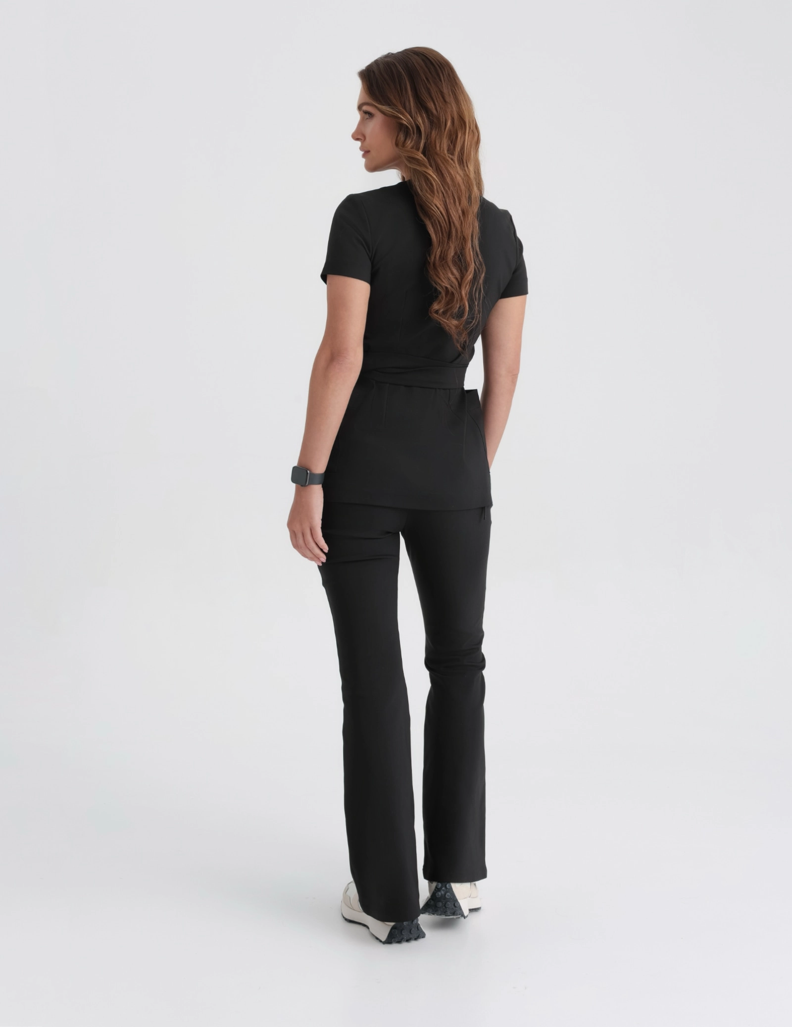 Bluza Medyczna Wiązana Auri - BLACK