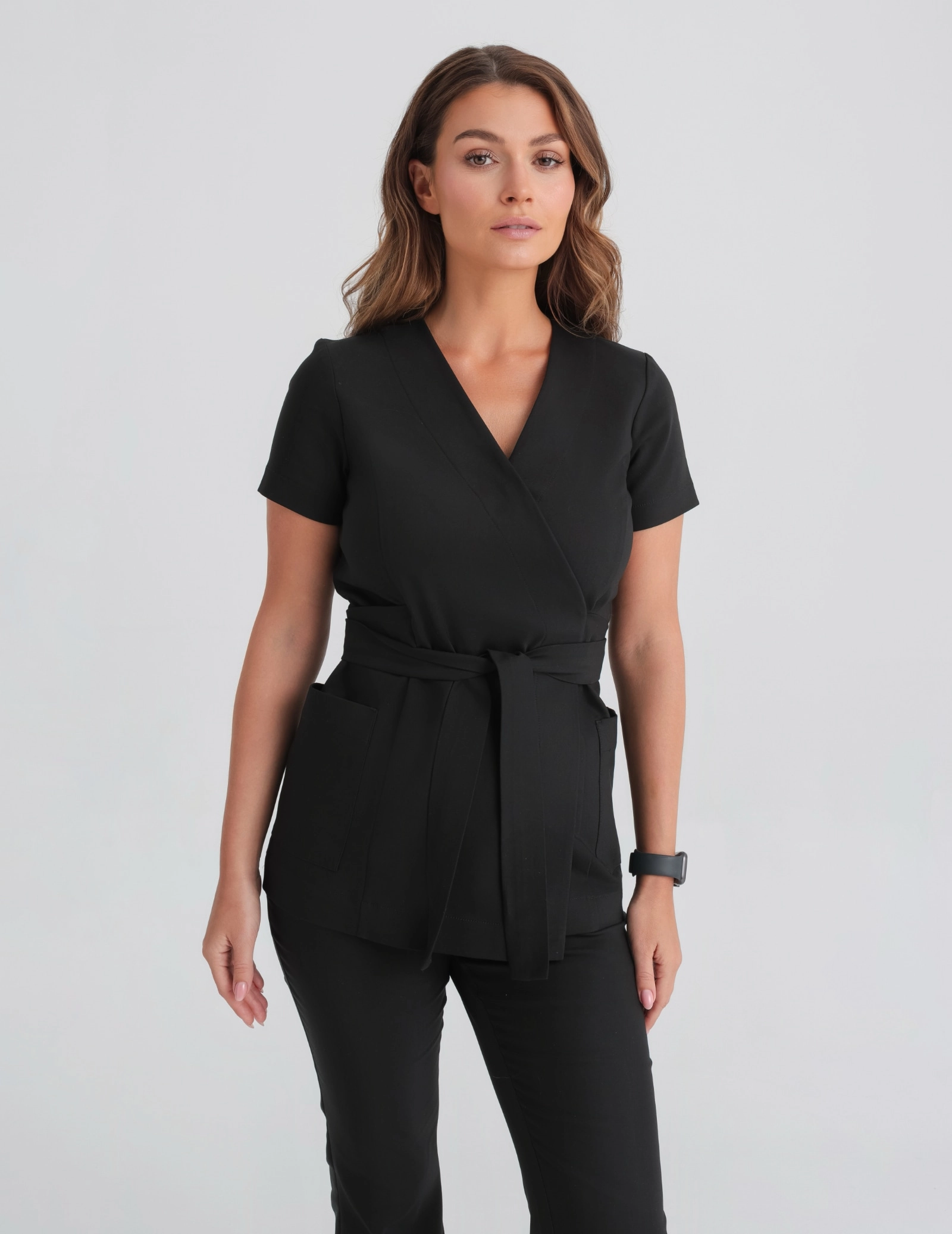 Bluza Medyczna Wiązana Auri - BLACK