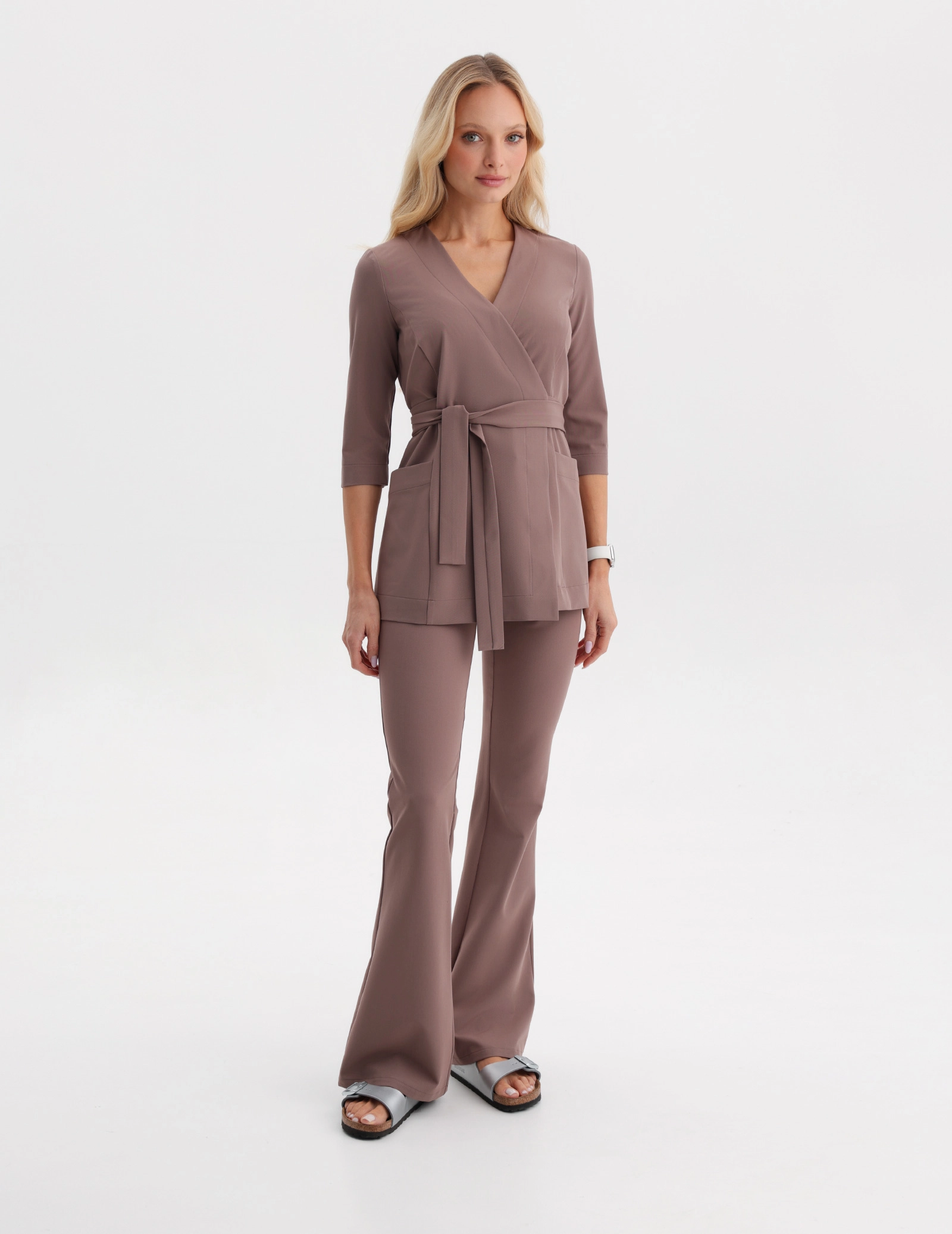 Bluza Medyczna Wiązana Rosalie - MOCHA