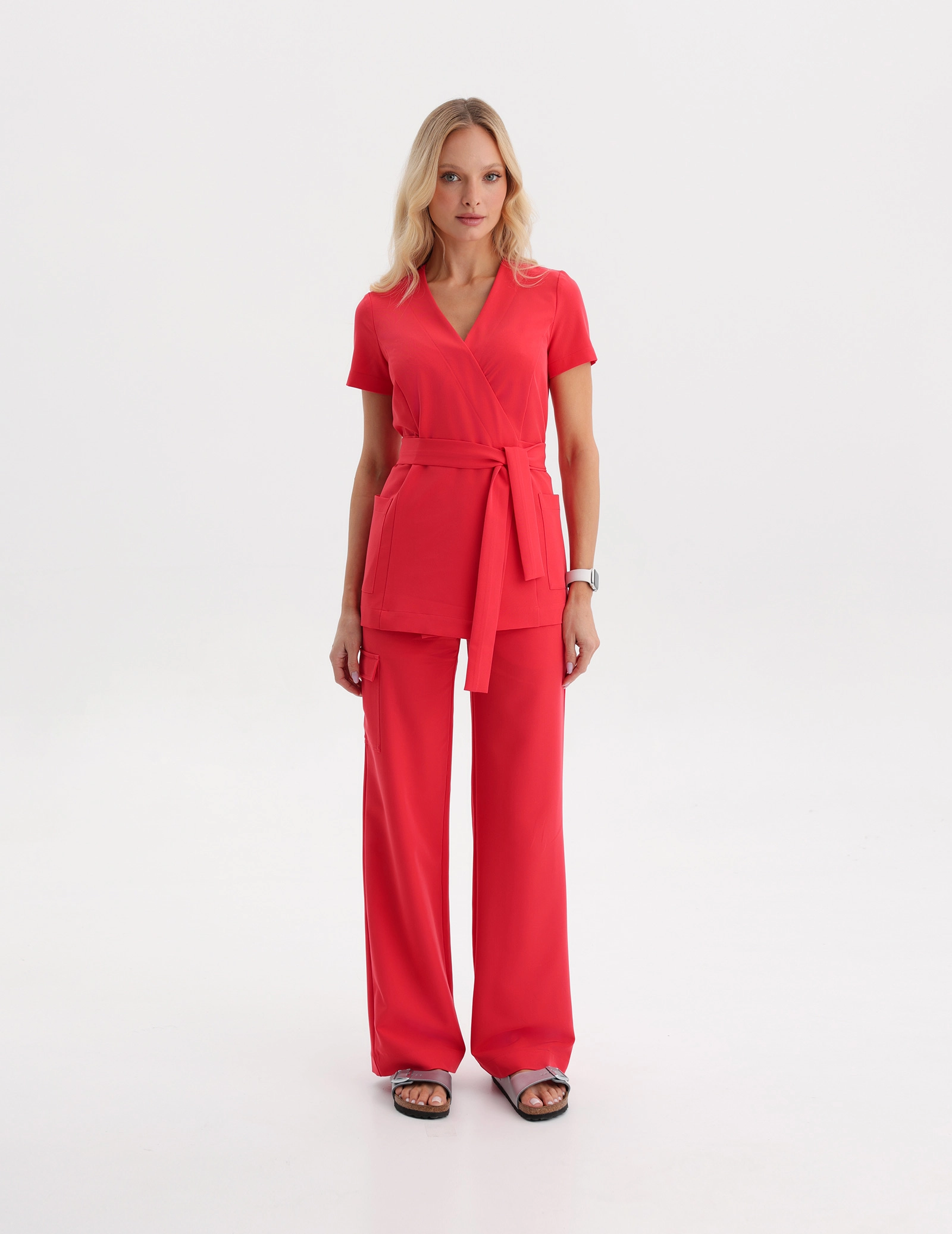 Bluza Medyczna Wiązana Auri - POP RED