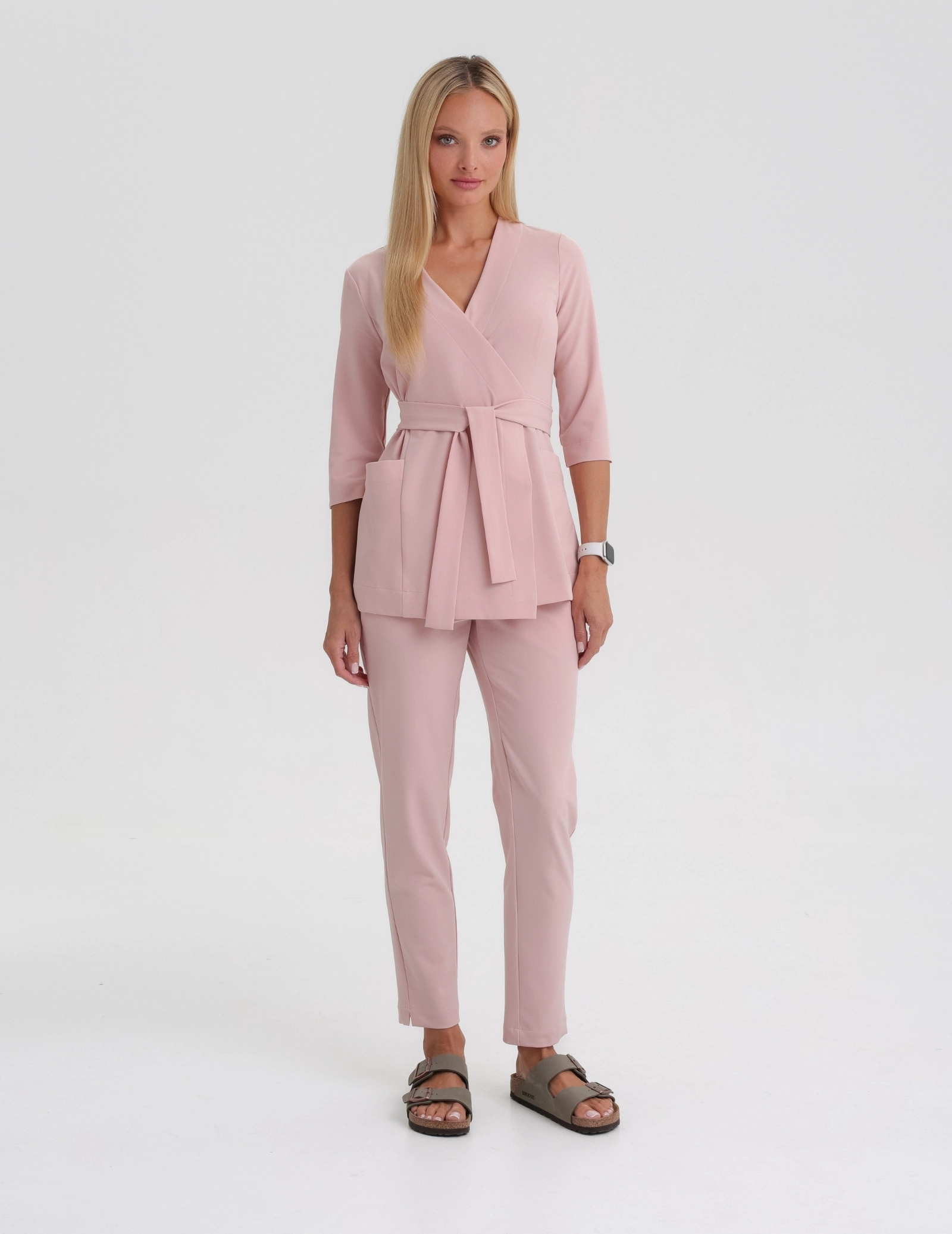 Bluza medyczna wiązana Rosalie - DUSTY ROSE Bluza medyczna wiązana Rosalie - DUSTY ROSE