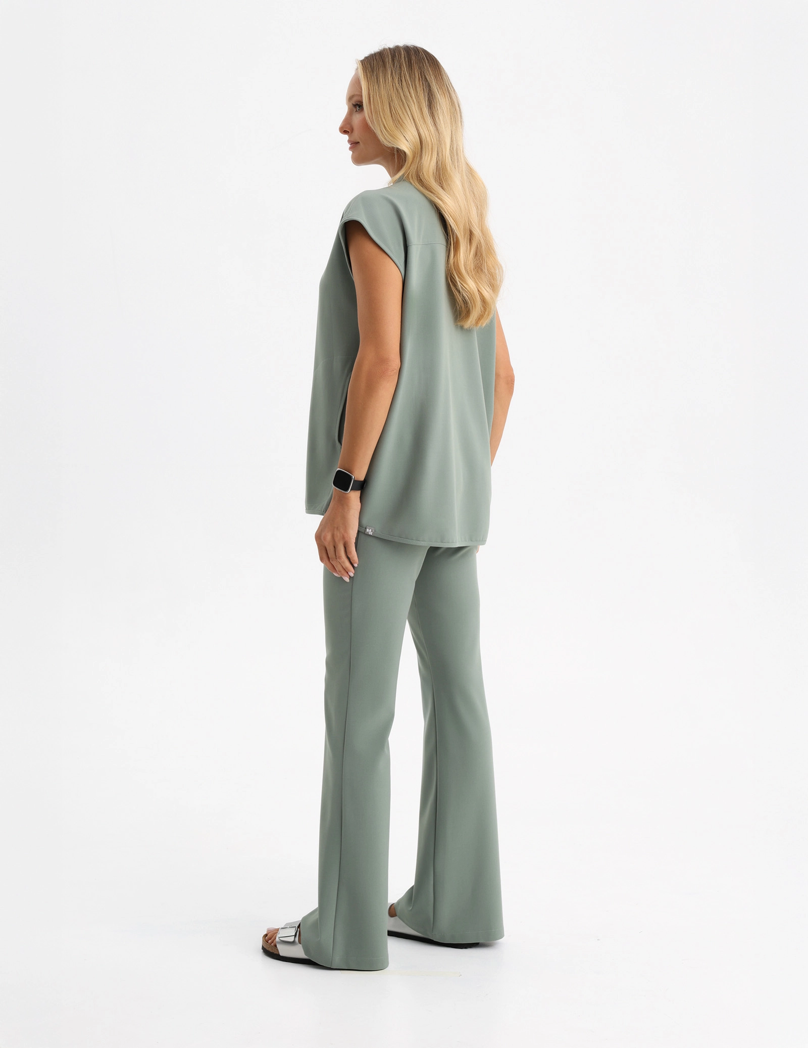 Bluza Medyczna Khloe - DUSTY GREEN Bluza Medyczna Khloe - DUSTY GREEN