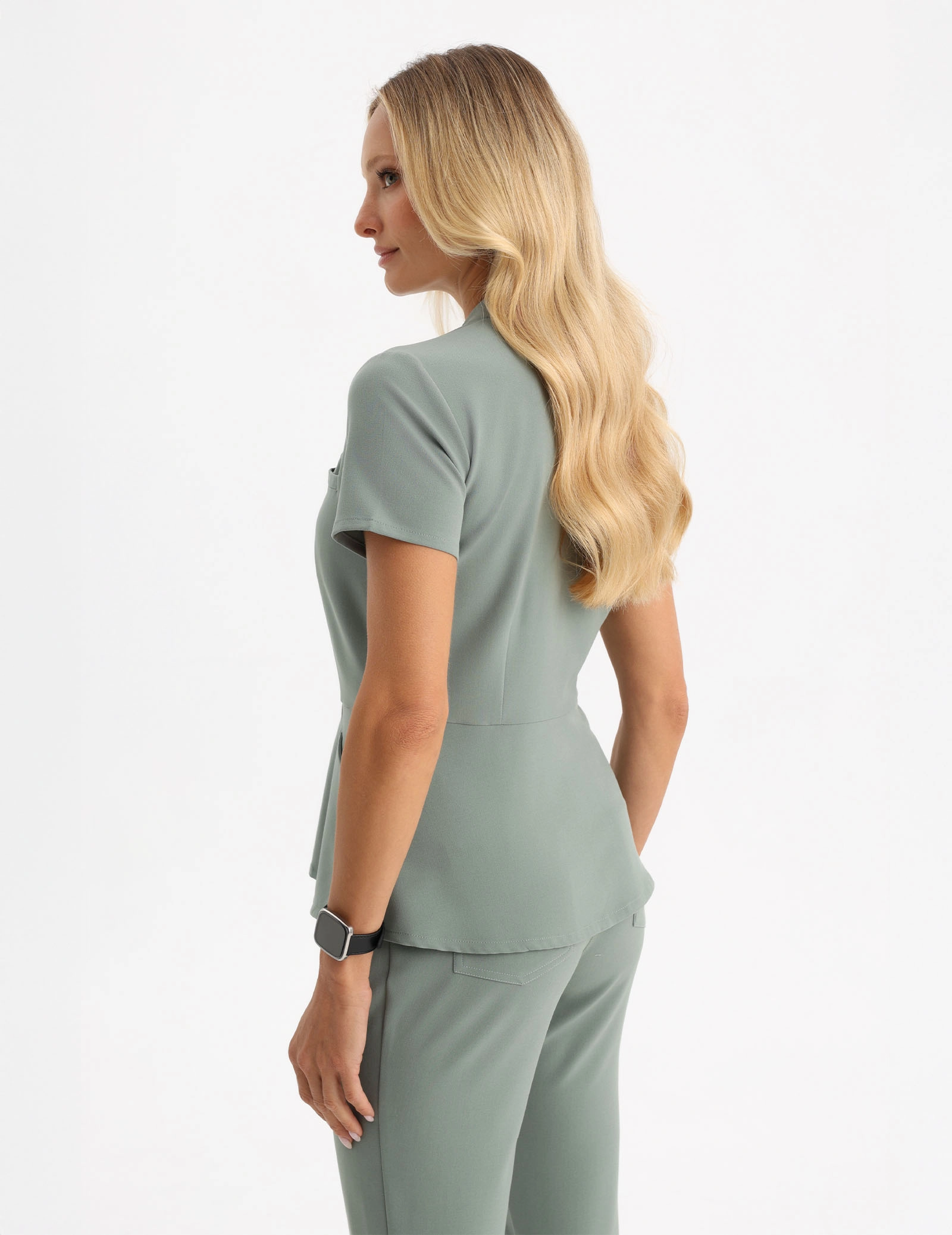Bluza Medyczna Kori - DUSTY GREEN Bluza Medyczna Kori - DUSTY GREEN