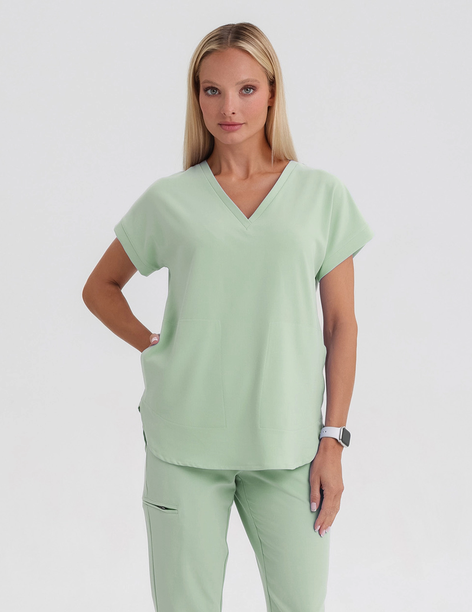 Bluza Medyczna Kendall - MATCHA LATTE Bluza Medyczna Kendall - MATCHA LATTE
