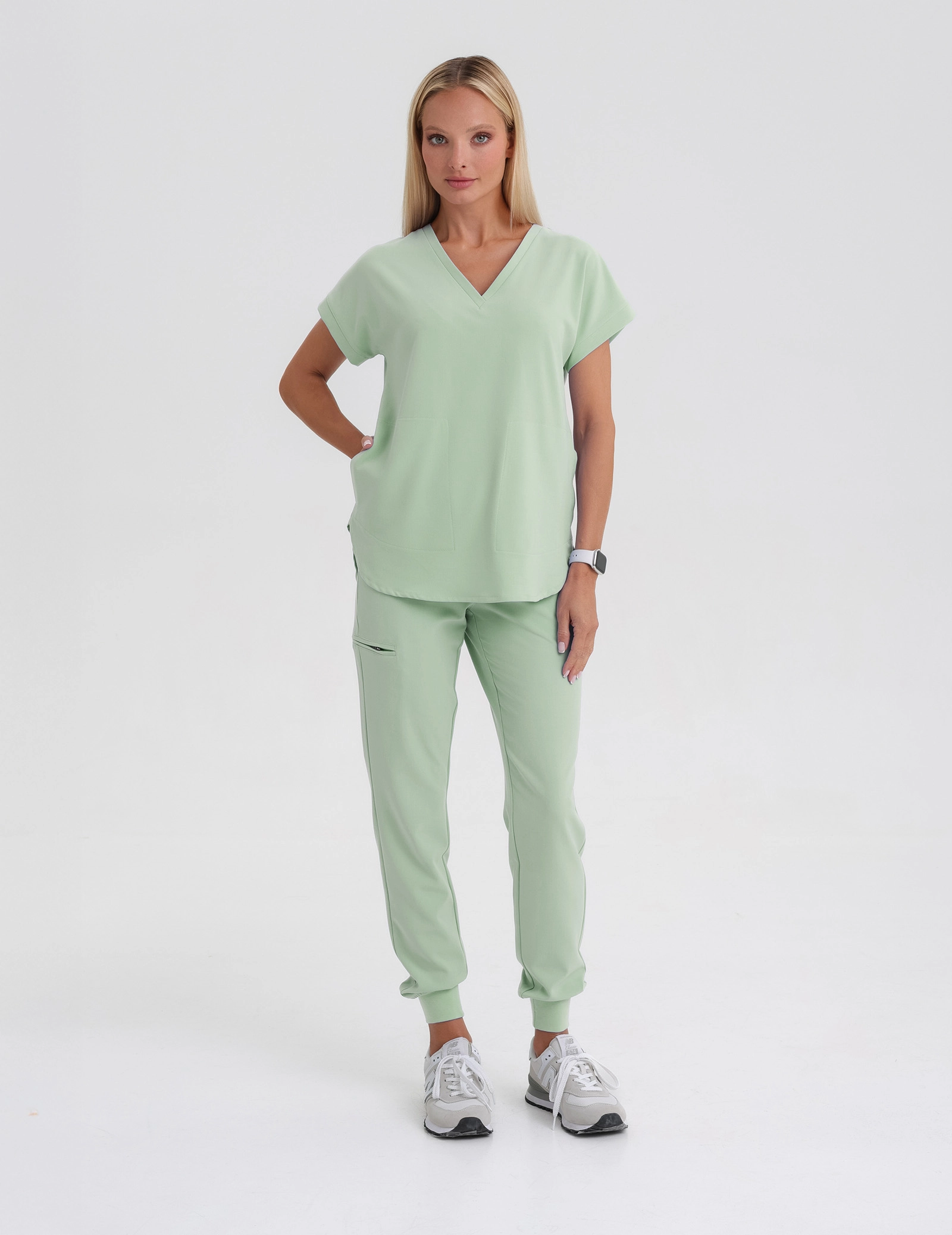 Bluza Medyczna Kendall - MATCHA LATTE Bluza Medyczna Kendall - MATCHA LATTE