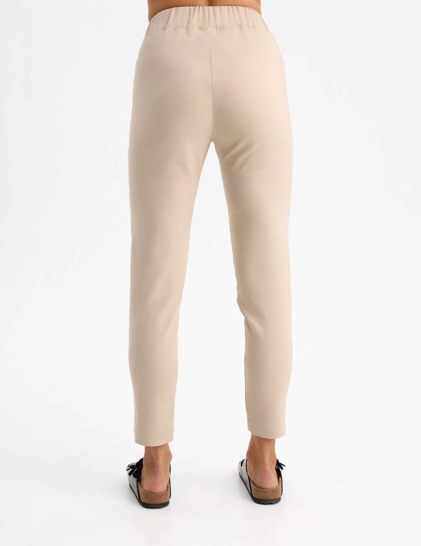 Spodnie Damskie Slim Fit - Nude
