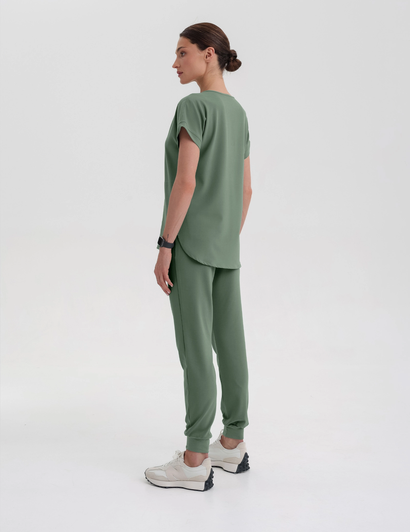 Spodnie Joggery Damskie - KHAKI Spodnie Joggery Damskie - KHAKI
