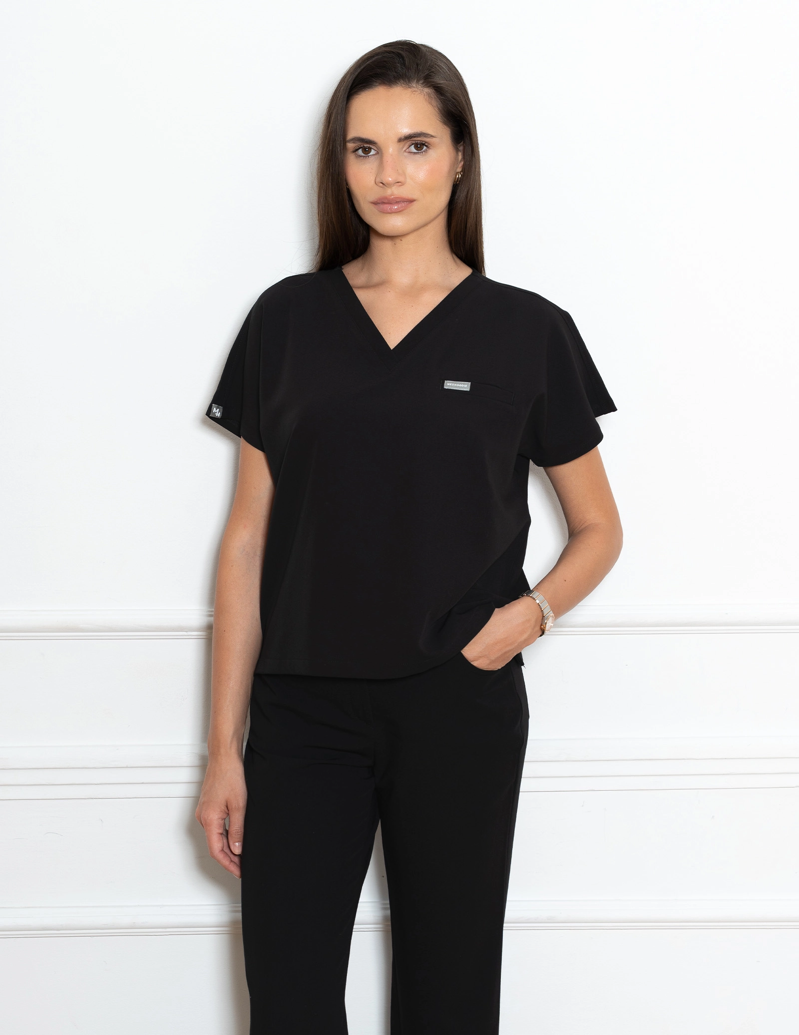 Bluza Medyczna Vessa - BLACK Bluza Medyczna Vessa - BLACK