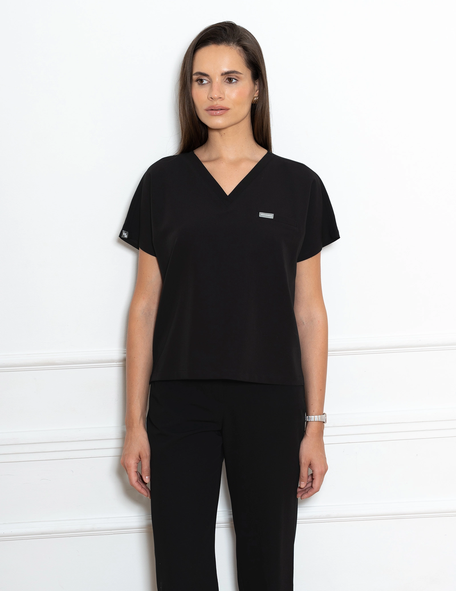 Bluza Medyczna Vessa - BLACK Bluza Medyczna Vessa - BLACK