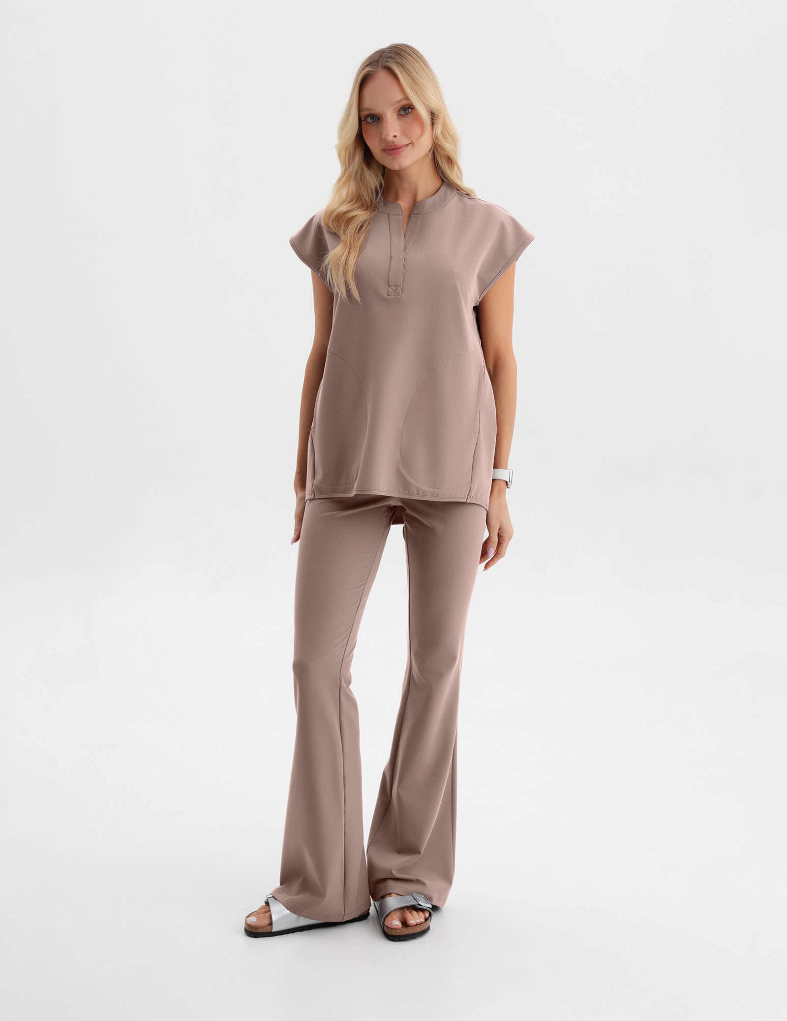 Bluza Medyczna Khloe - BEIGE Bluza Medyczna Khloe - BEIGE