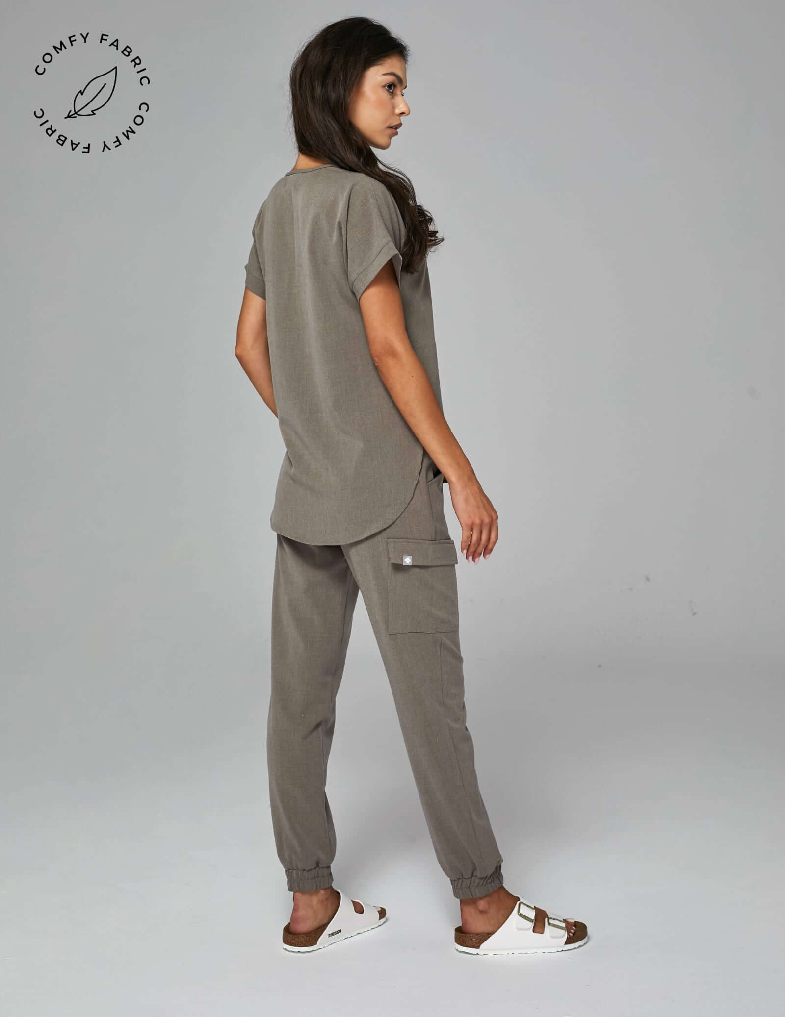 Spodnie Joggery Amelia - DARK SAND OUTLET Spodnie Joggery Amelia - DARK SAND OUTLET